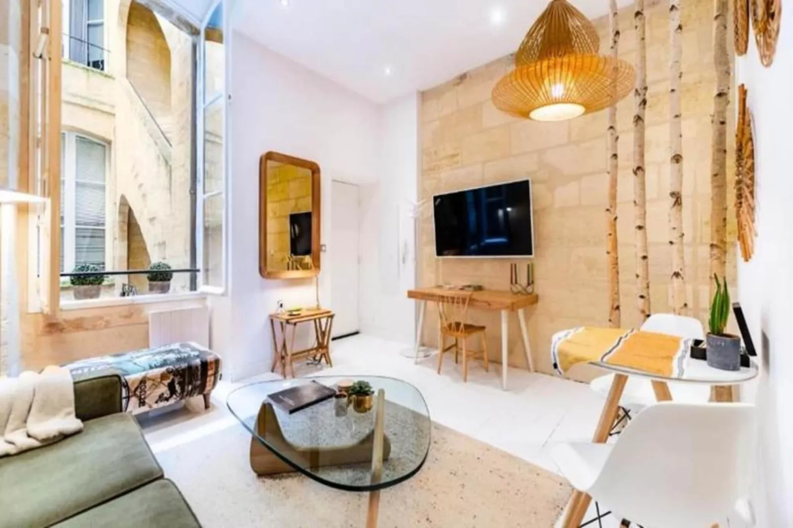 Superbe Appartement Bordelais Plein De Charme Et Lumineux Avec Terrasse-Woonkamer