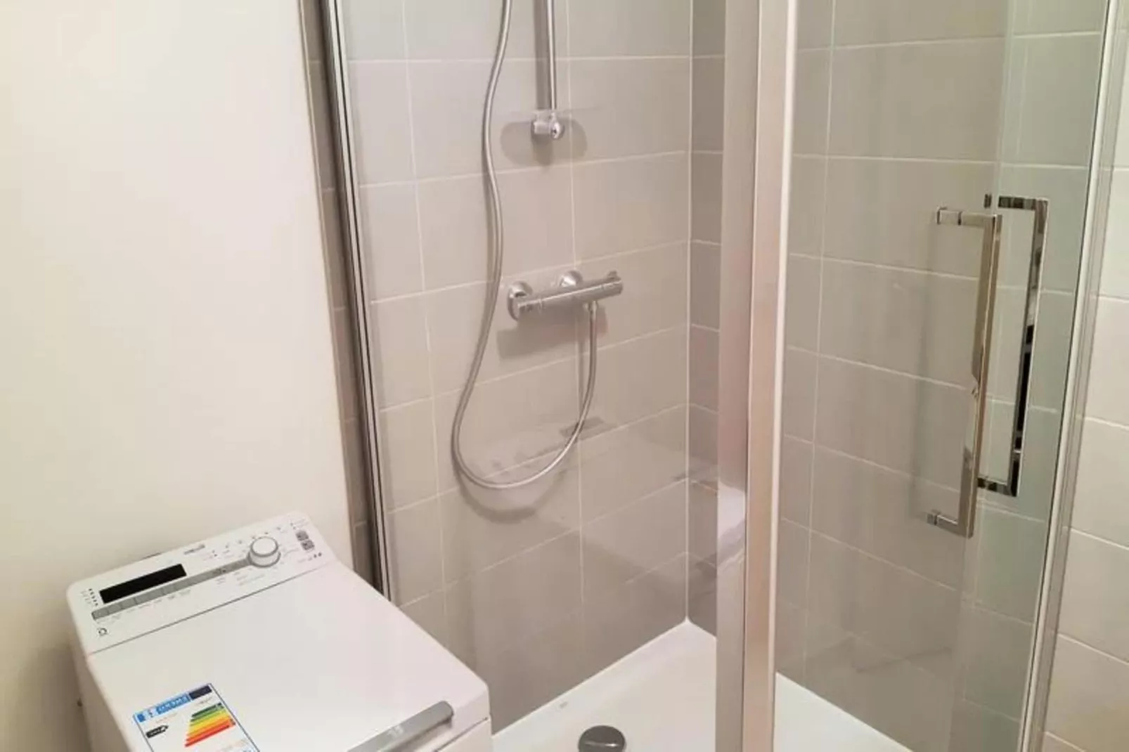 Résidence Tyrol-Badkamer