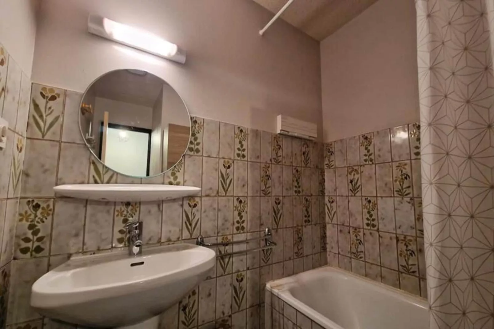 Résidence Tyrol-Badkamer