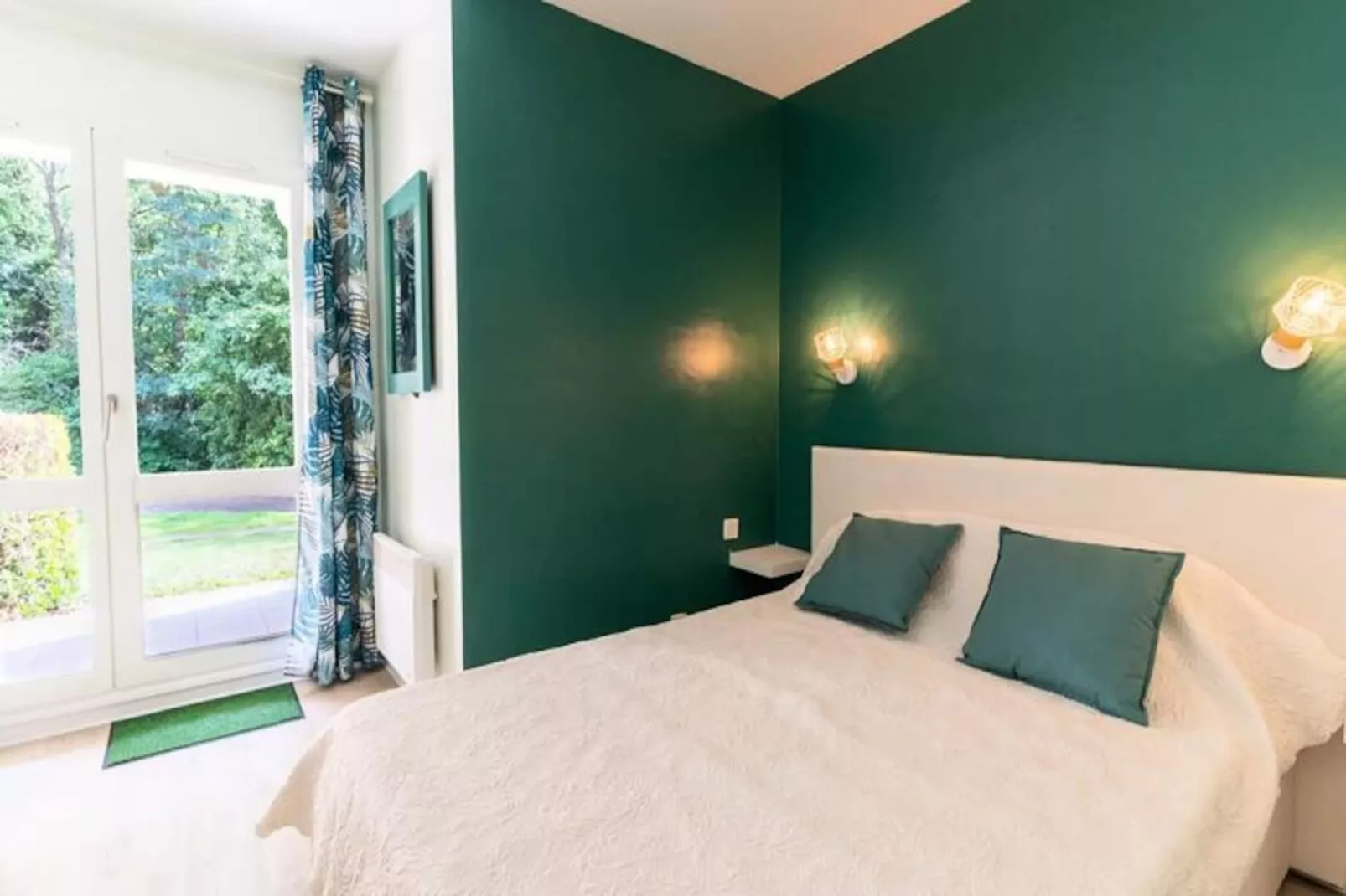 Résidence Tr&egrave;s Bel Appartement R&eacute;nov&eacute; Avec Piscine, Tennis Et Parking Priv&eacute; 09-Image-tags.