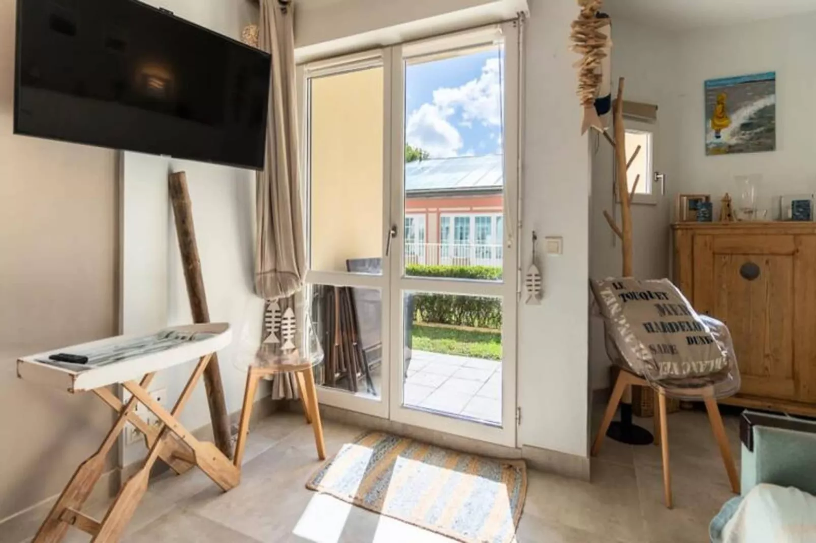 Résidence Appartement Pour 4 Pers Avec Piscine, Tennis Et  Parking 56-Buitenkant zomer