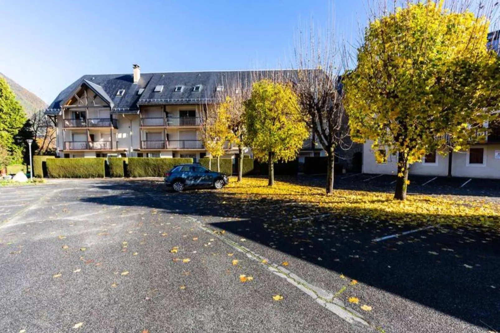 Résidence Village Des Thermes-Uitzicht zomer