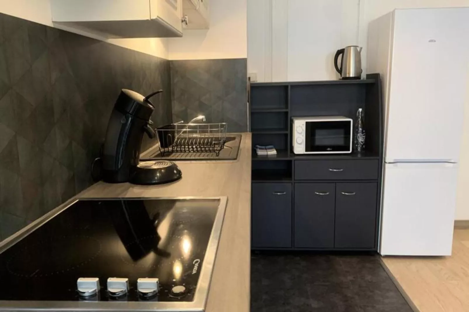 Résidence Le Chateau Durieux 1-Keuken