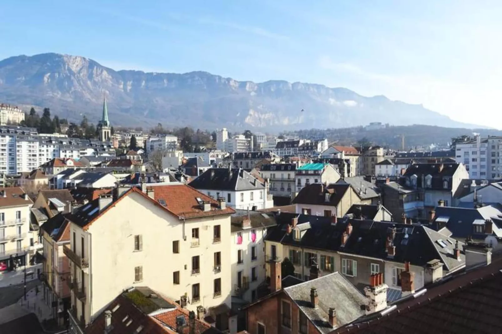 Résidence Le Constellation-Uitzicht zomer