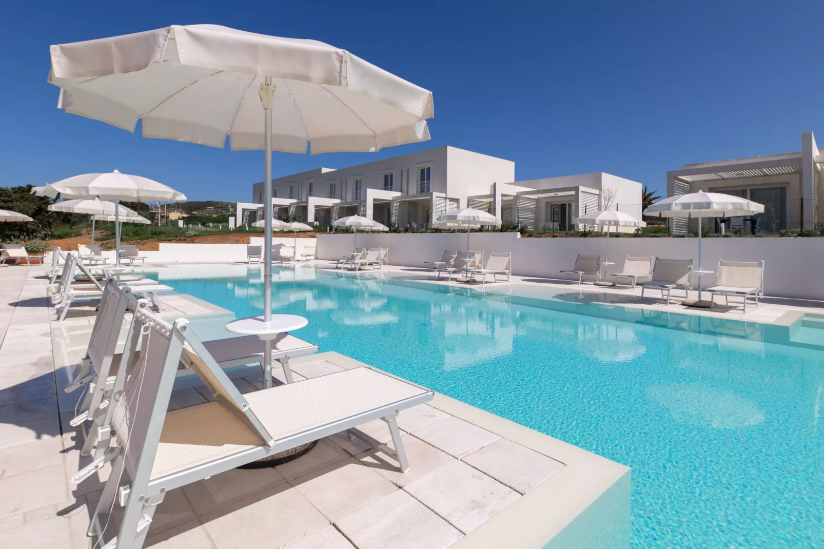 Residence Capo Falcone Stintino "Bilo 4 Premium"-Zwembad