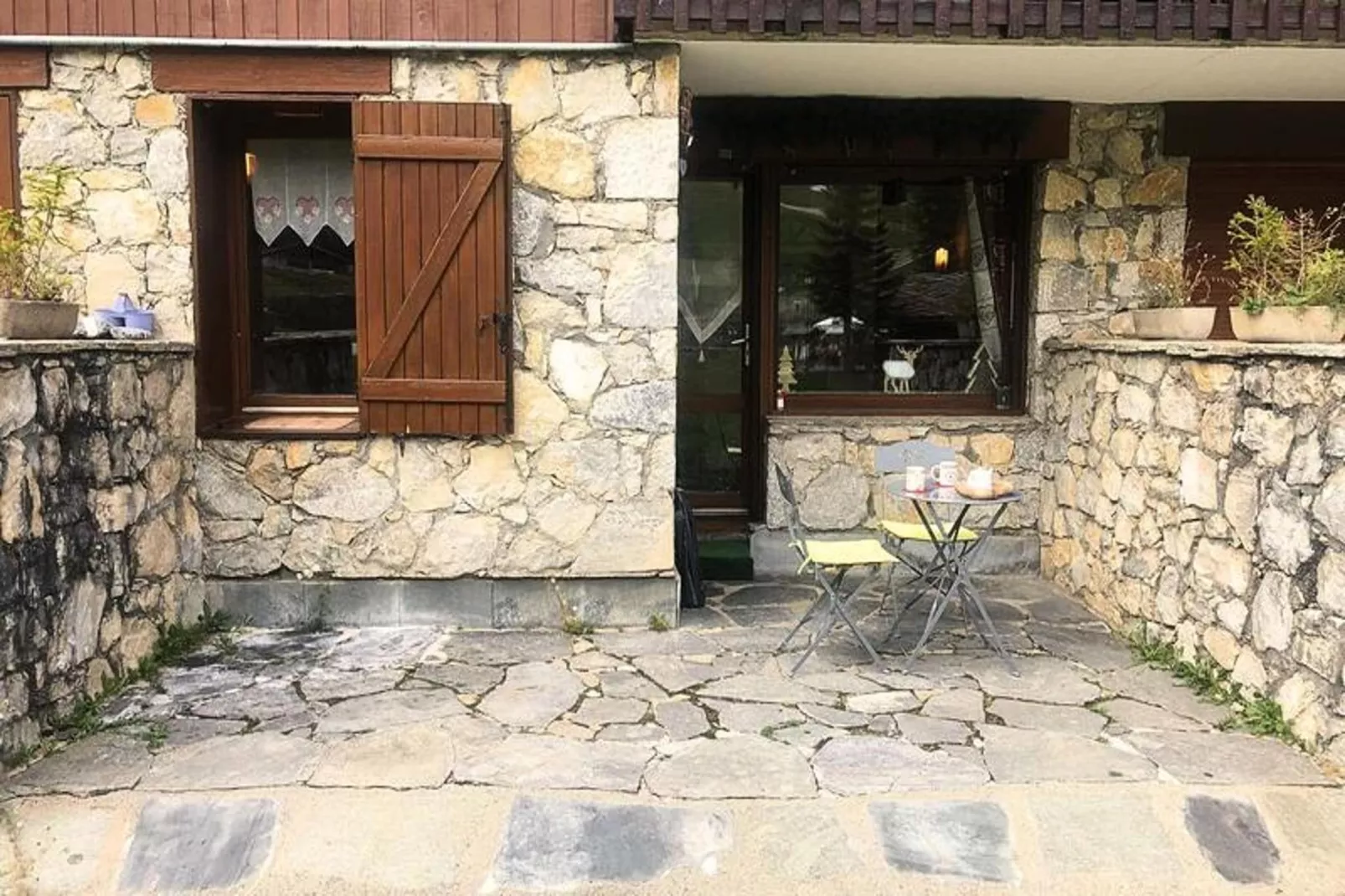 Résidence Prariond-Buitenkant zomer