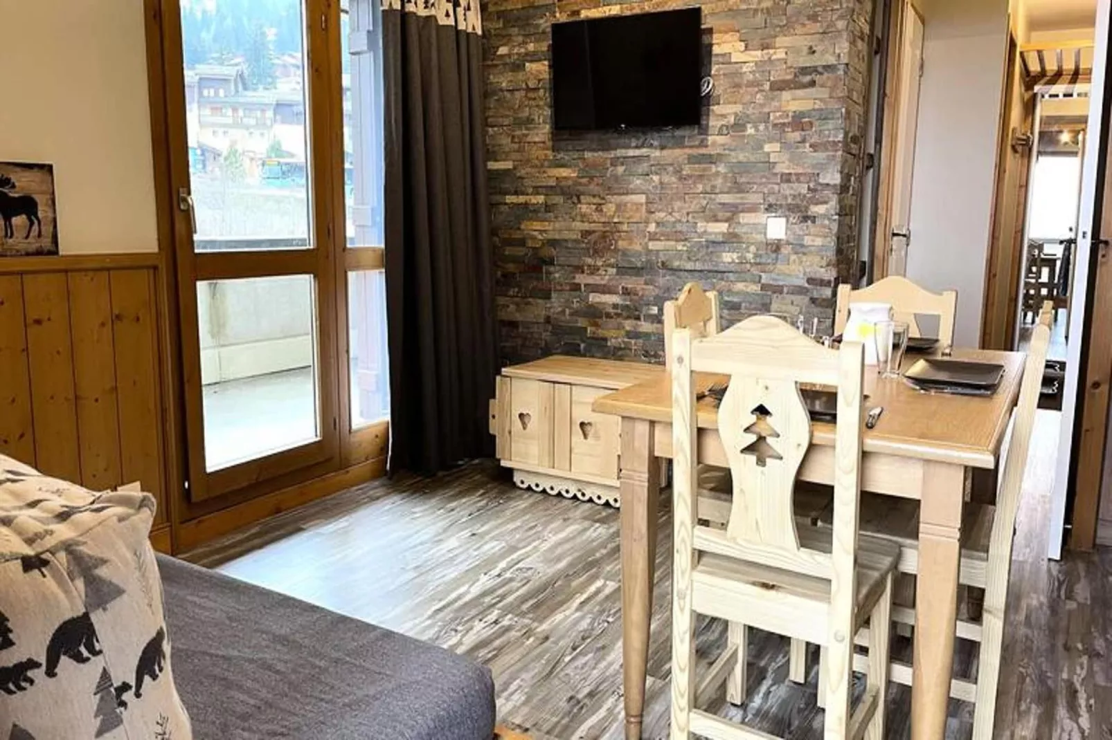 Résidence Valeriane-Eetkamer