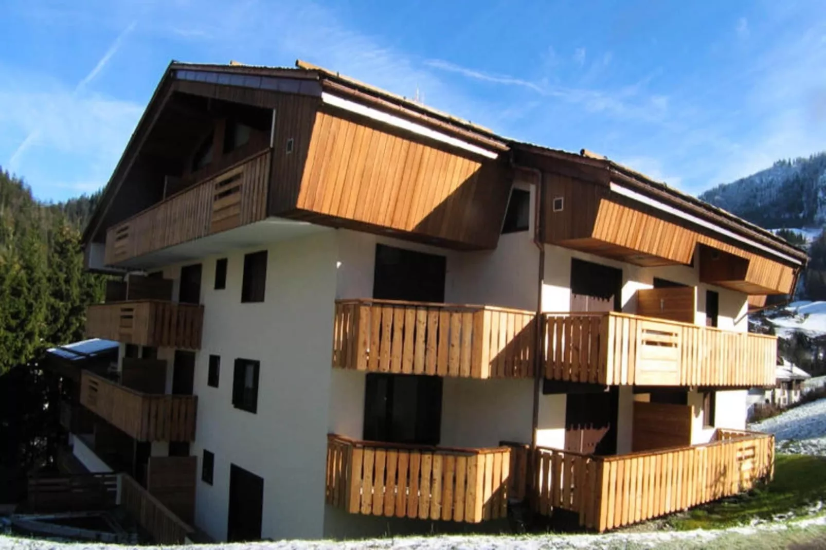 Appartements à La Clusaz-Buitenkant zomer