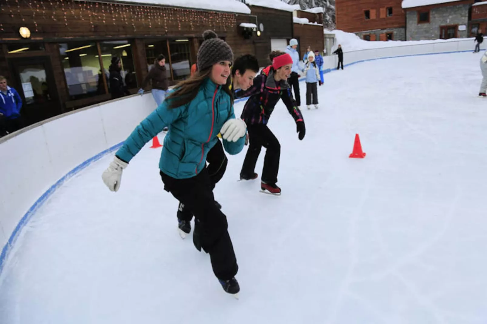 Appartements à Les Carroz-d'Arâches-Image-tags.