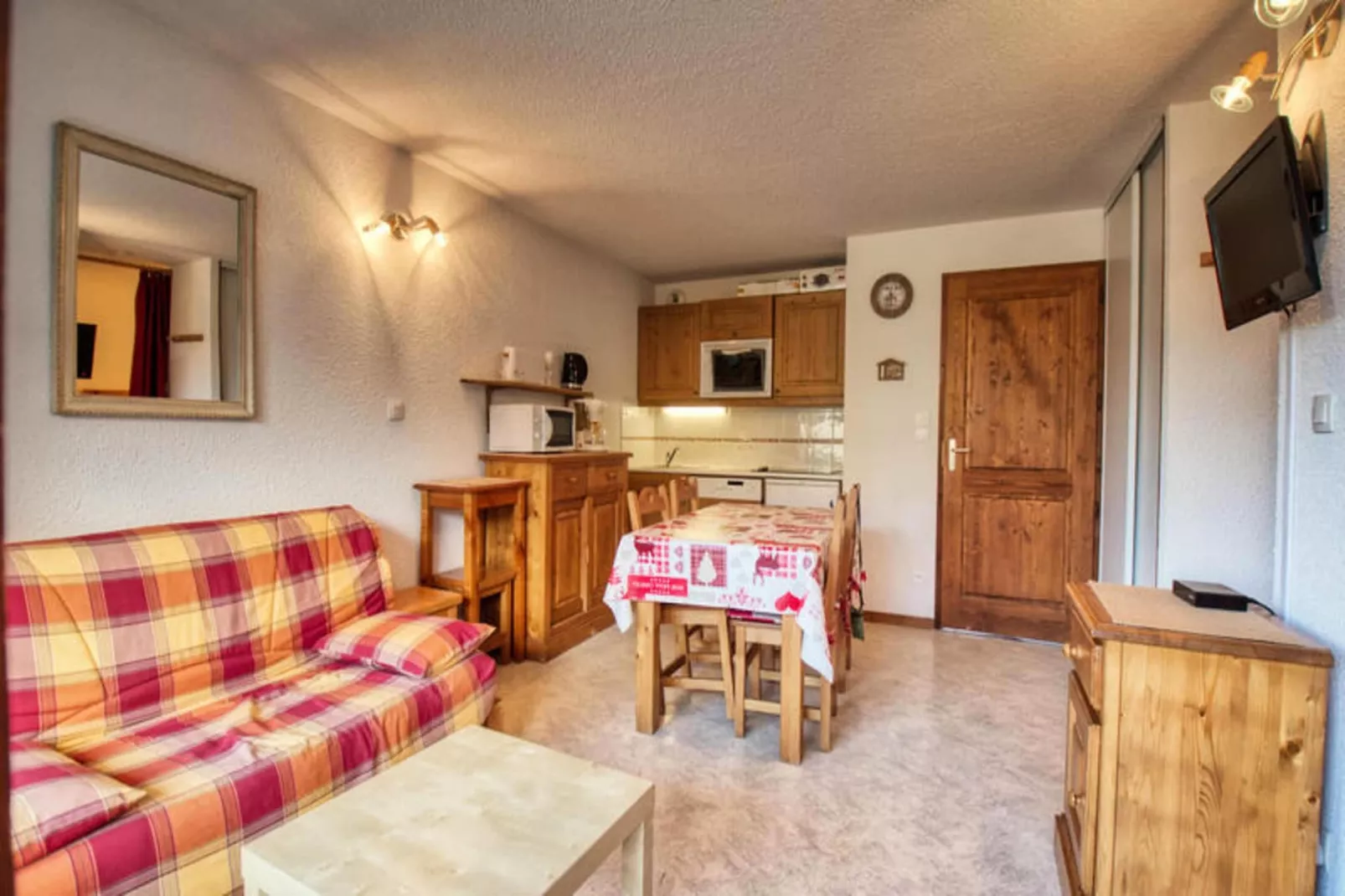 Résidence Hauts Des Esserts-Buitenkant zomer