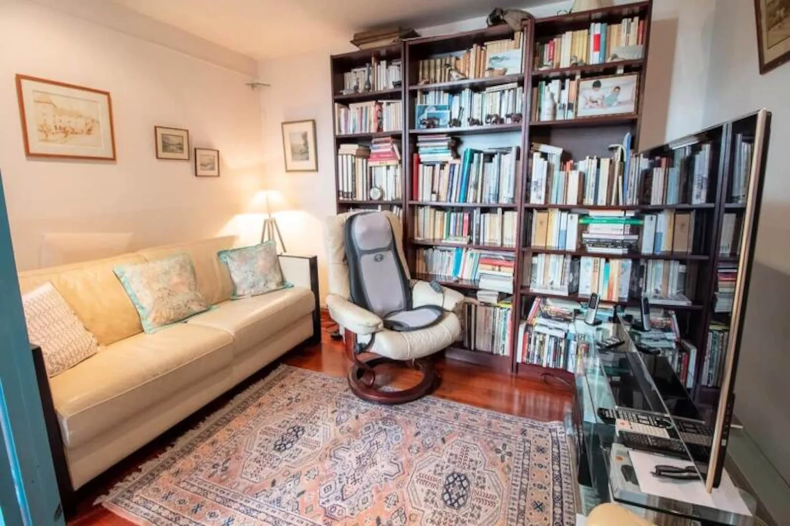 Maison Et Jardin &agrave; Paris-Image-tags.