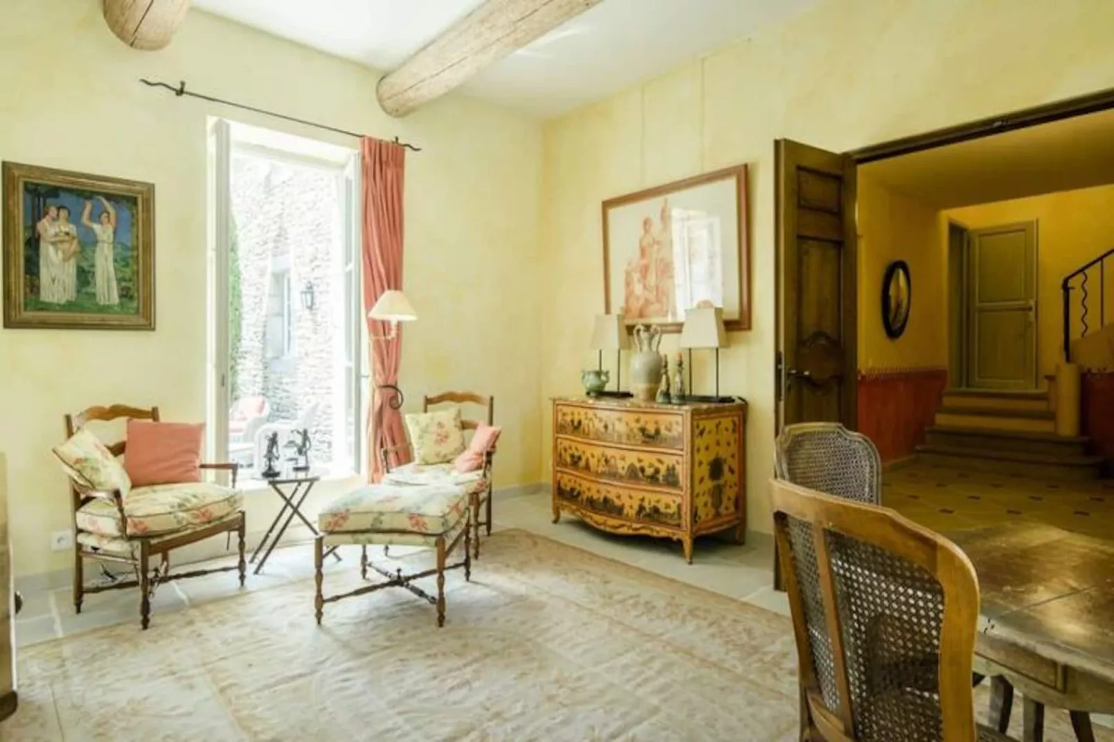 Mas Des Papillons, Gordes-Image-tags.