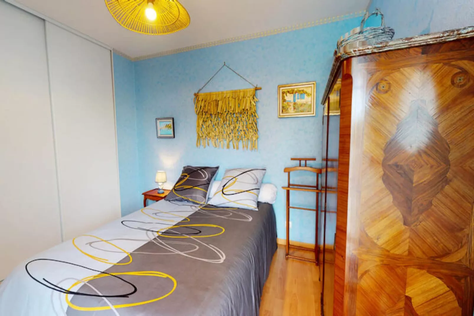 Appartements à Saint-Gilles-Croix-de-Vie-Image-tags.