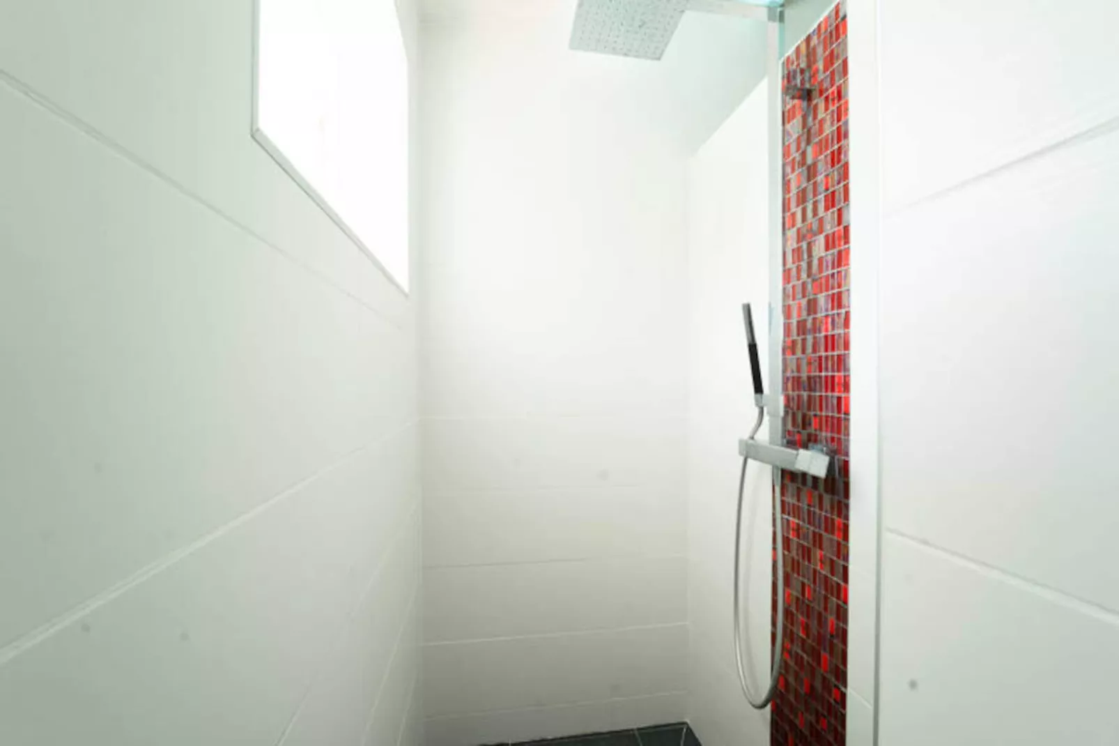 Villa Douce-Image-tags.