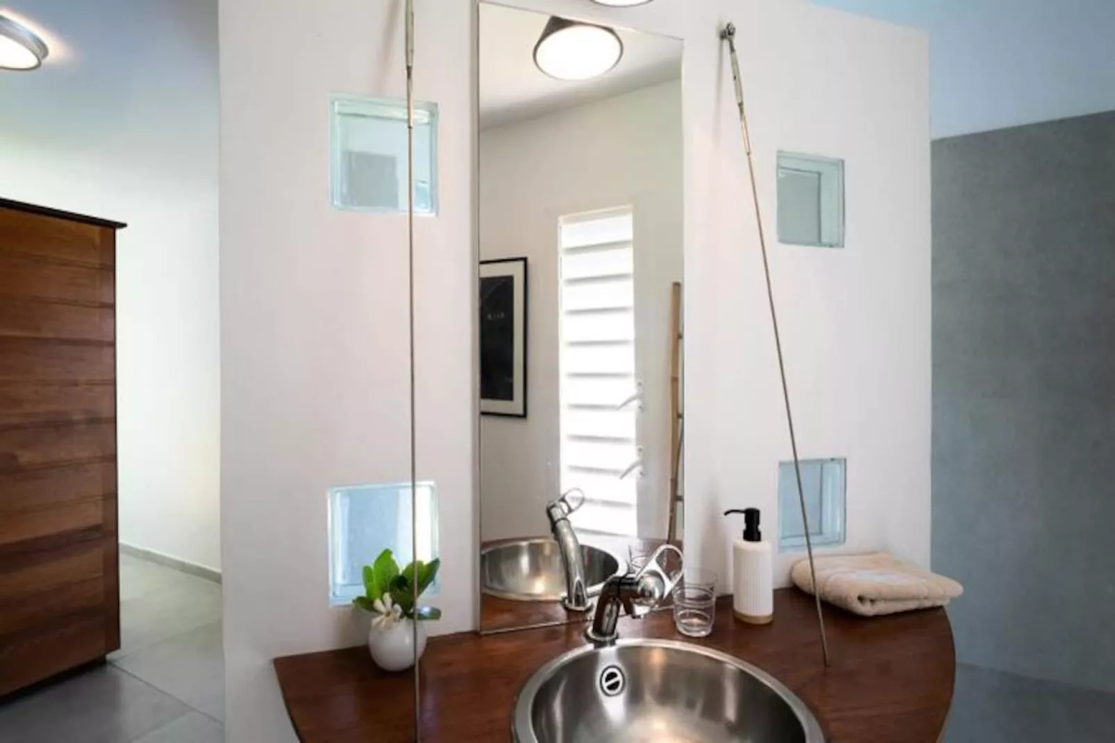 Villa Kalina-Image-tags.