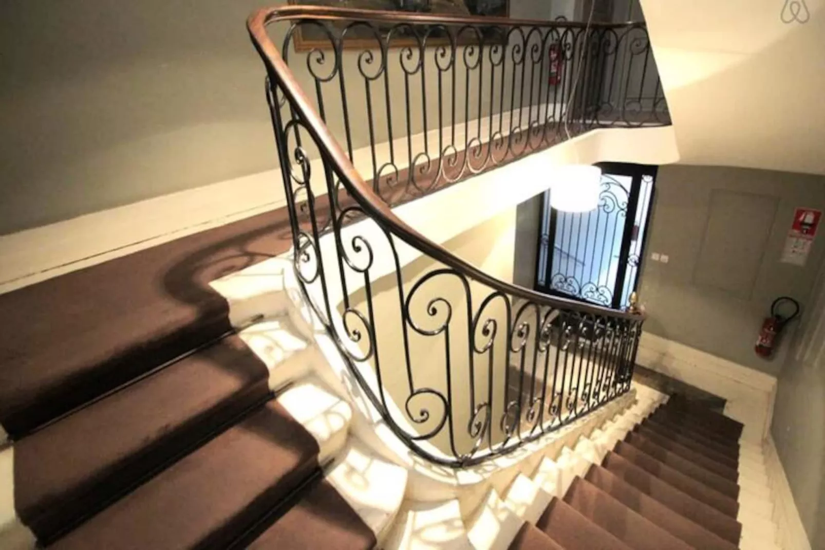 Splendide T3 De Standing, Face Au Jardin Public Pour 4 Personnes Et Enti&egrave;re-Image-tags.