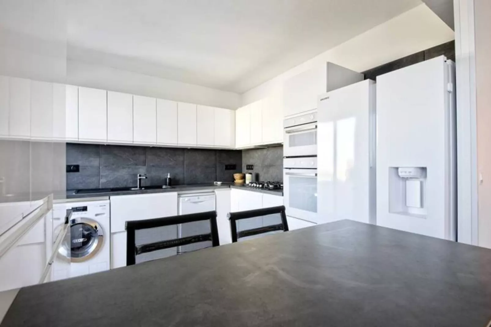 Résidence Les Perlières-Buitenkant zomer