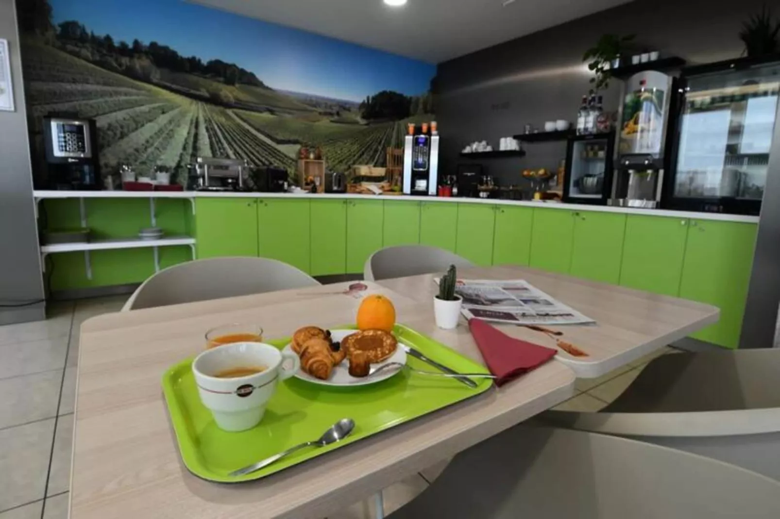 Appart'Hôtel Mer & Golf Bordeaux Bassins à Flot***-Buitenkant zomer