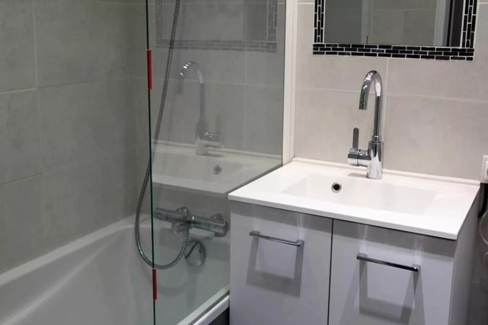 Résidence Ours Blanc P&v-Badkamer