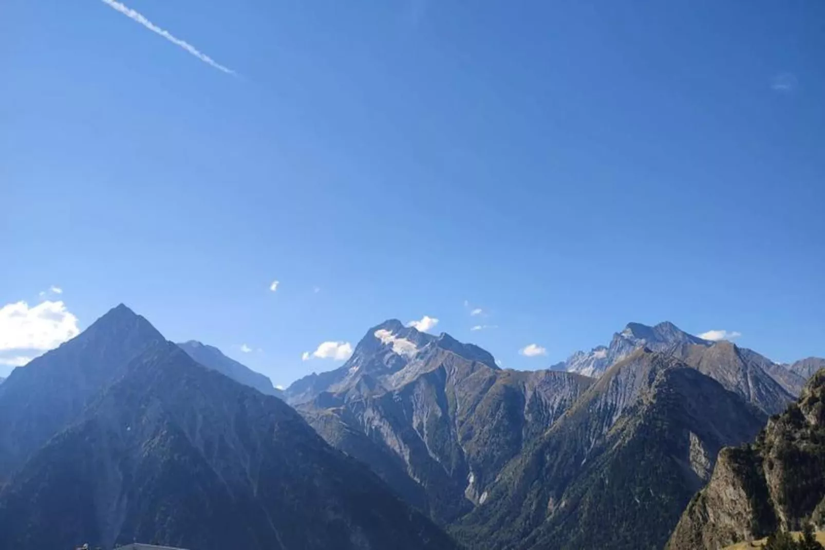 Résidence Pleiades-Uitzicht zomer