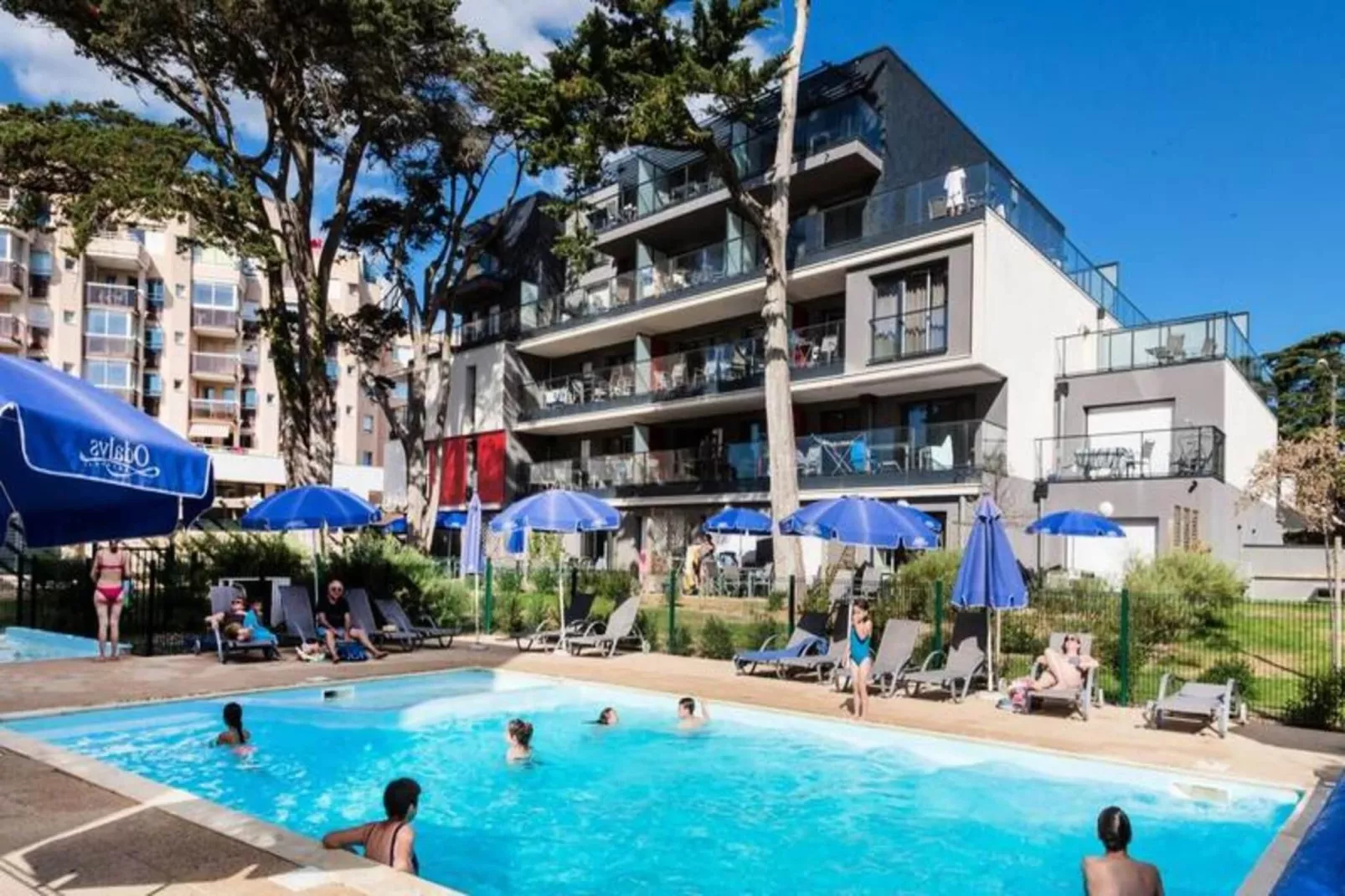 Résidence Prestige Odalys de la Plage-Buitenkant zomer