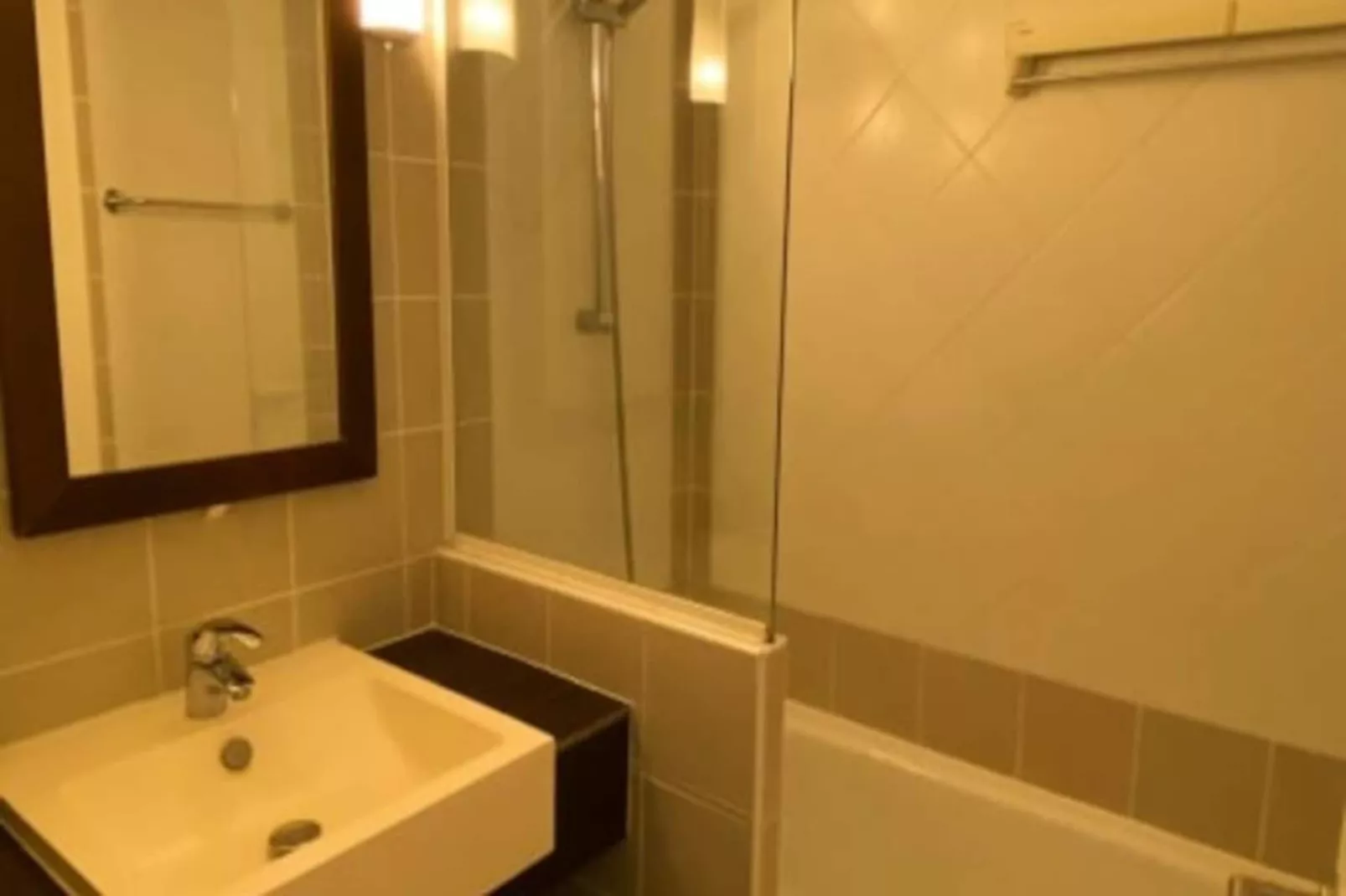 Résidence Tr&egrave;s Bel Appt 6 Pers Avec Piscine (sauf Janvier), Tennis Et Parking 202-Image-tags.