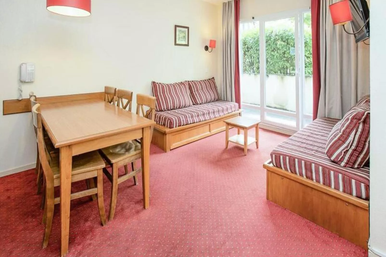 Résidence Les Rives de L'Aure - maeva Home-Eetkamer