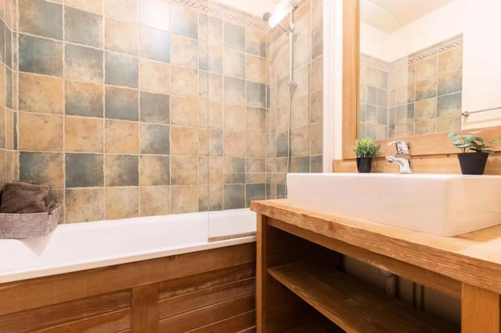 Résidence Cami Real-Badkamer