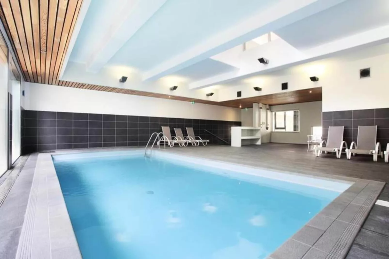 Appart'hôtel Odalys Confluence-Buitenkant zomer