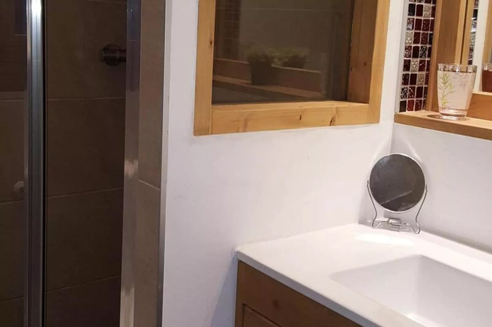 Résidence Clairiere-Badkamer