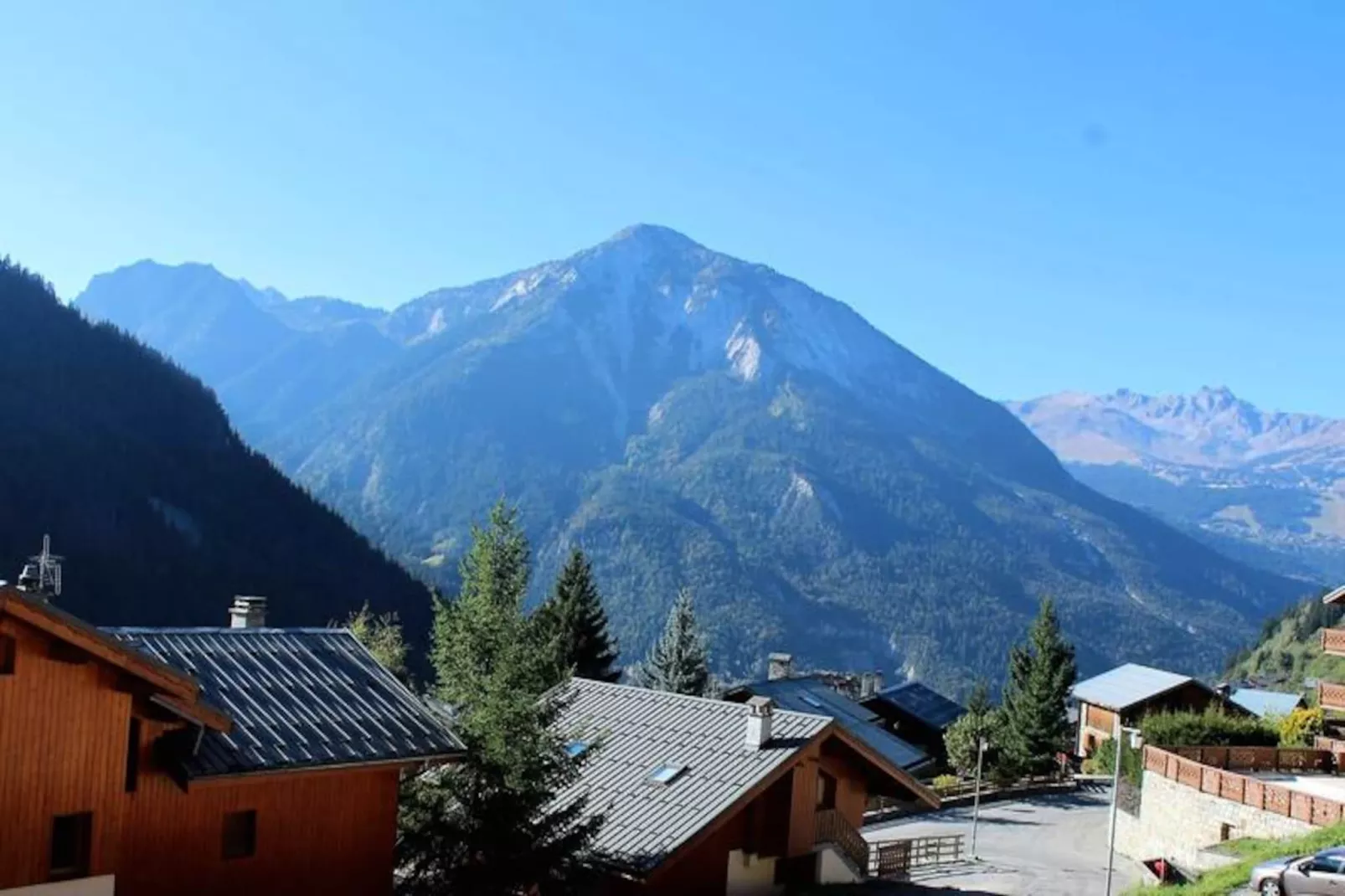 Résidence Le Chardonnet-Image-tags.