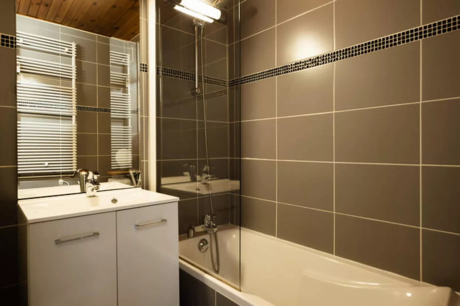 Résidence Wapiti-Badkamer