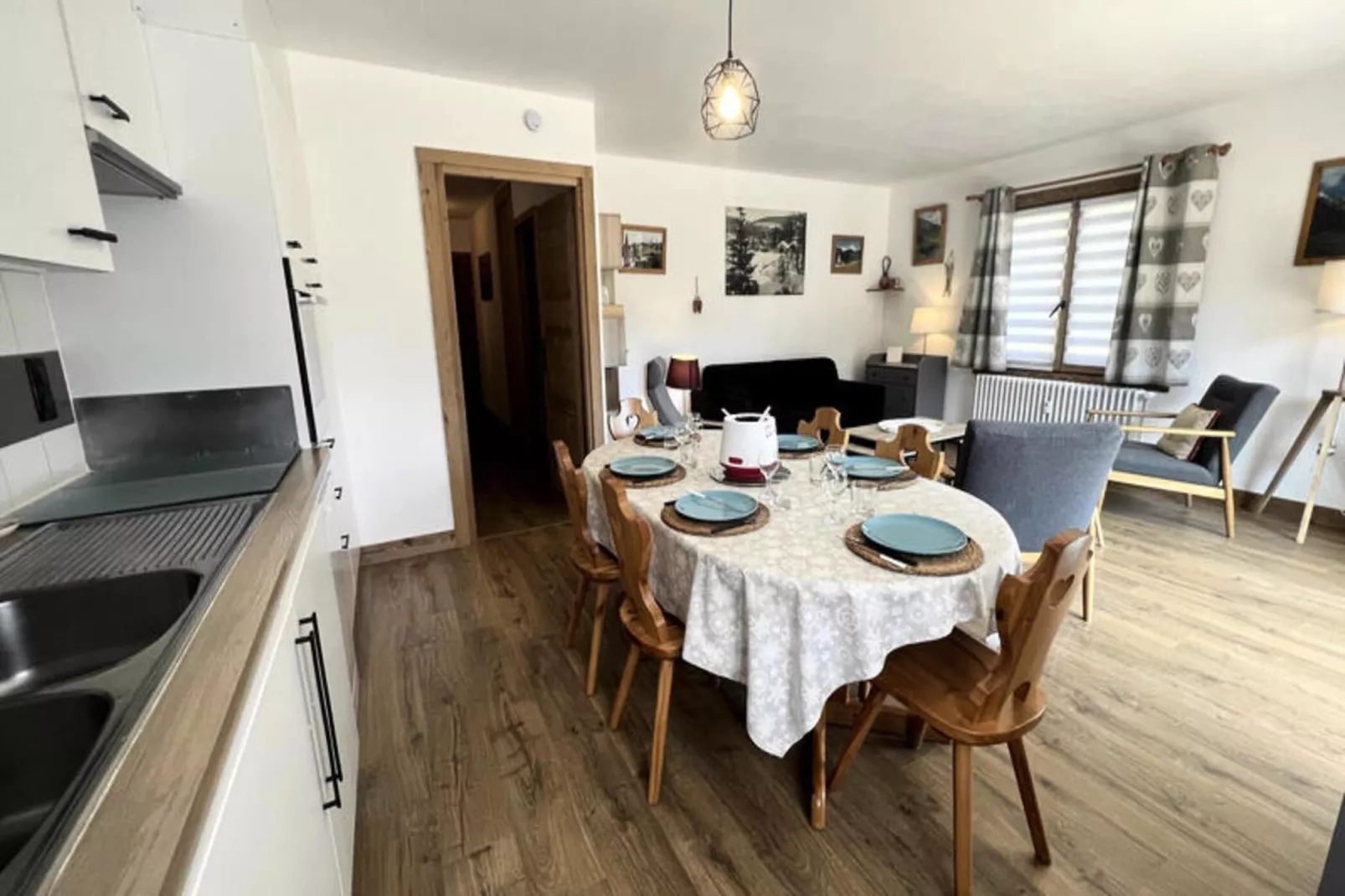 Appartements à La Clusaz-Eetkamer