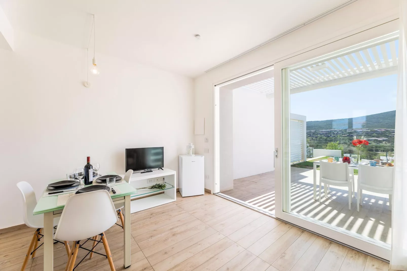 Residence Capo Falcone Stintino "Bilo 4 Premium"-Eetkamer