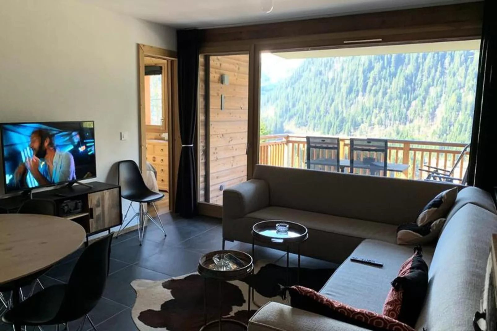 Chalet L 'imperial-Buitenkant zomer