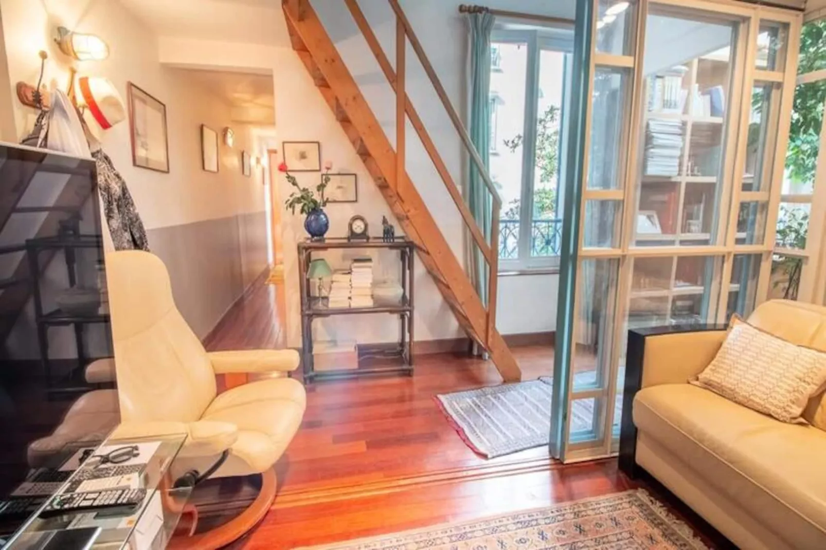 Maison Et Jardin &agrave; Paris-Image-tags.