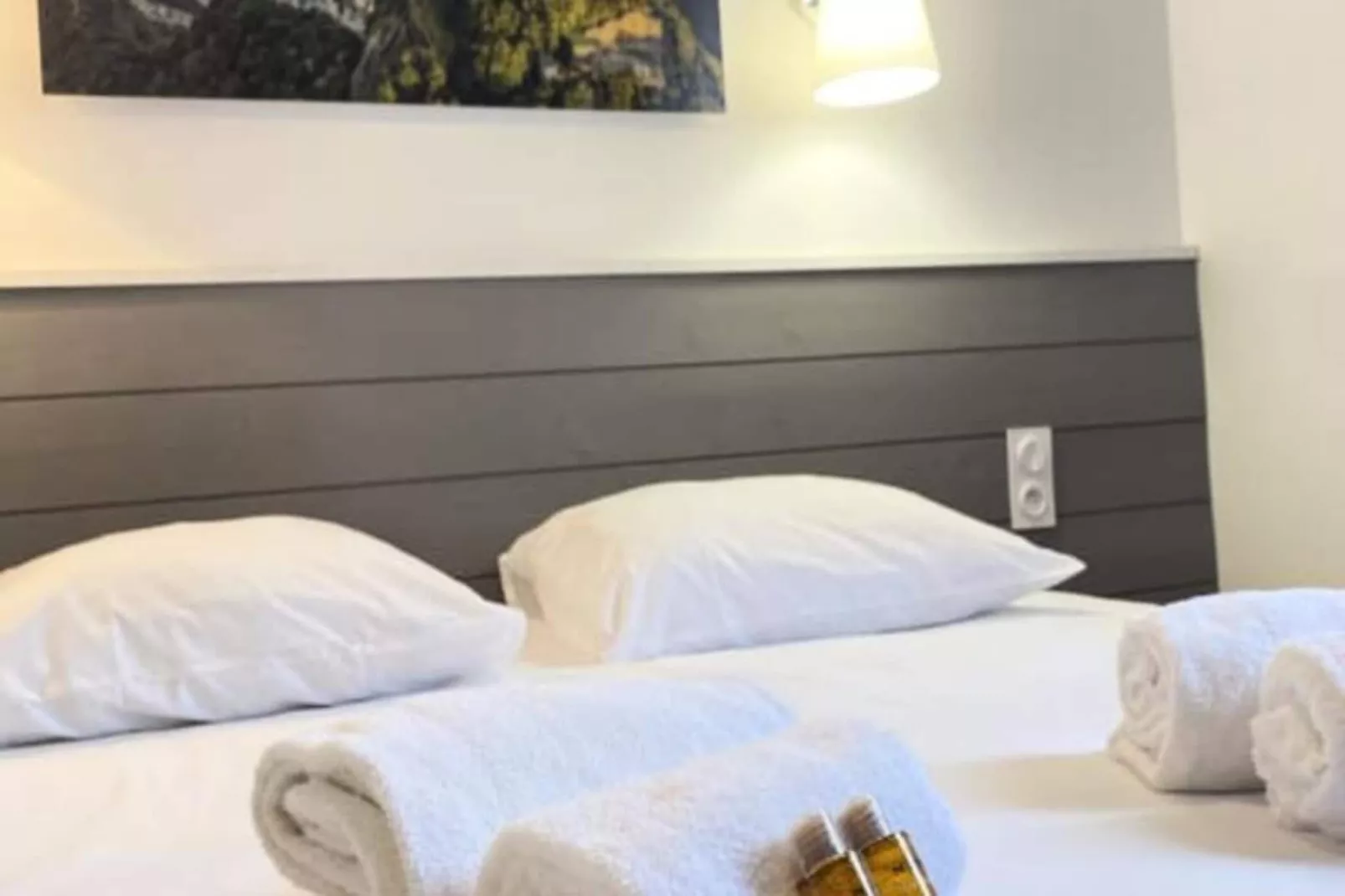 Villa Br&eacute;sil - Domaine Le Sherwood-Buitenkant zomer