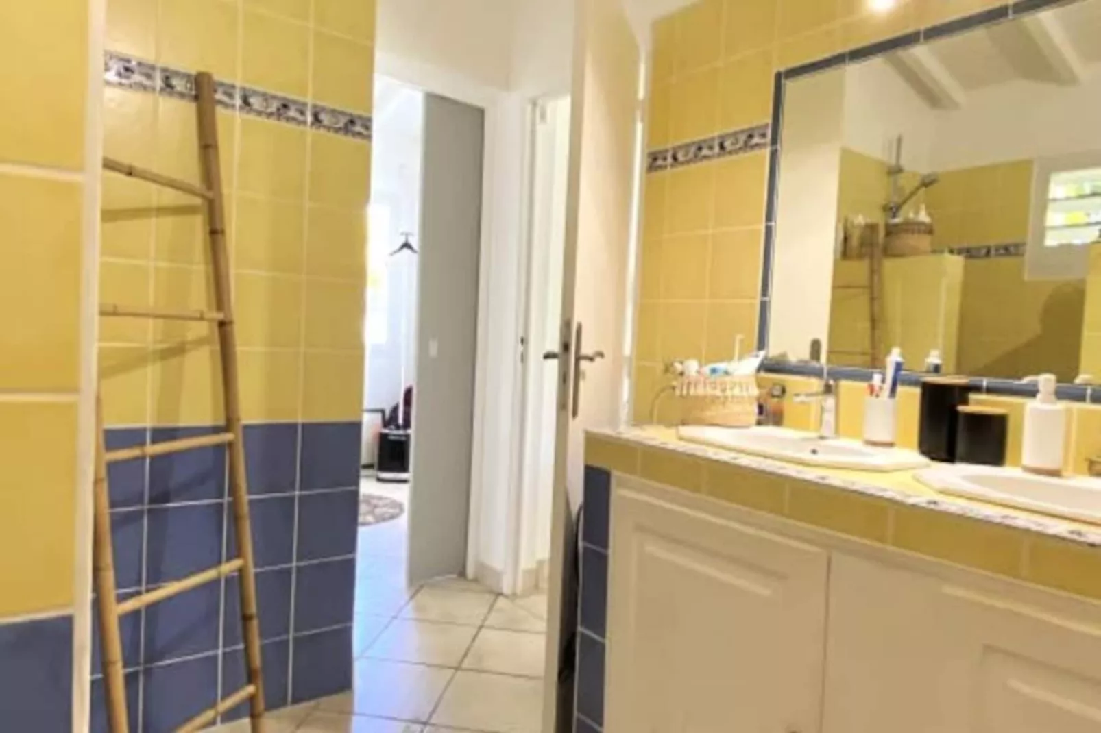 Villa Charlotte-Image-tags.