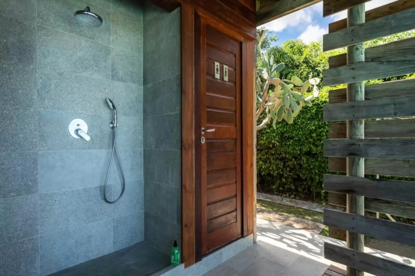 Villa Kalina-Image-tags.