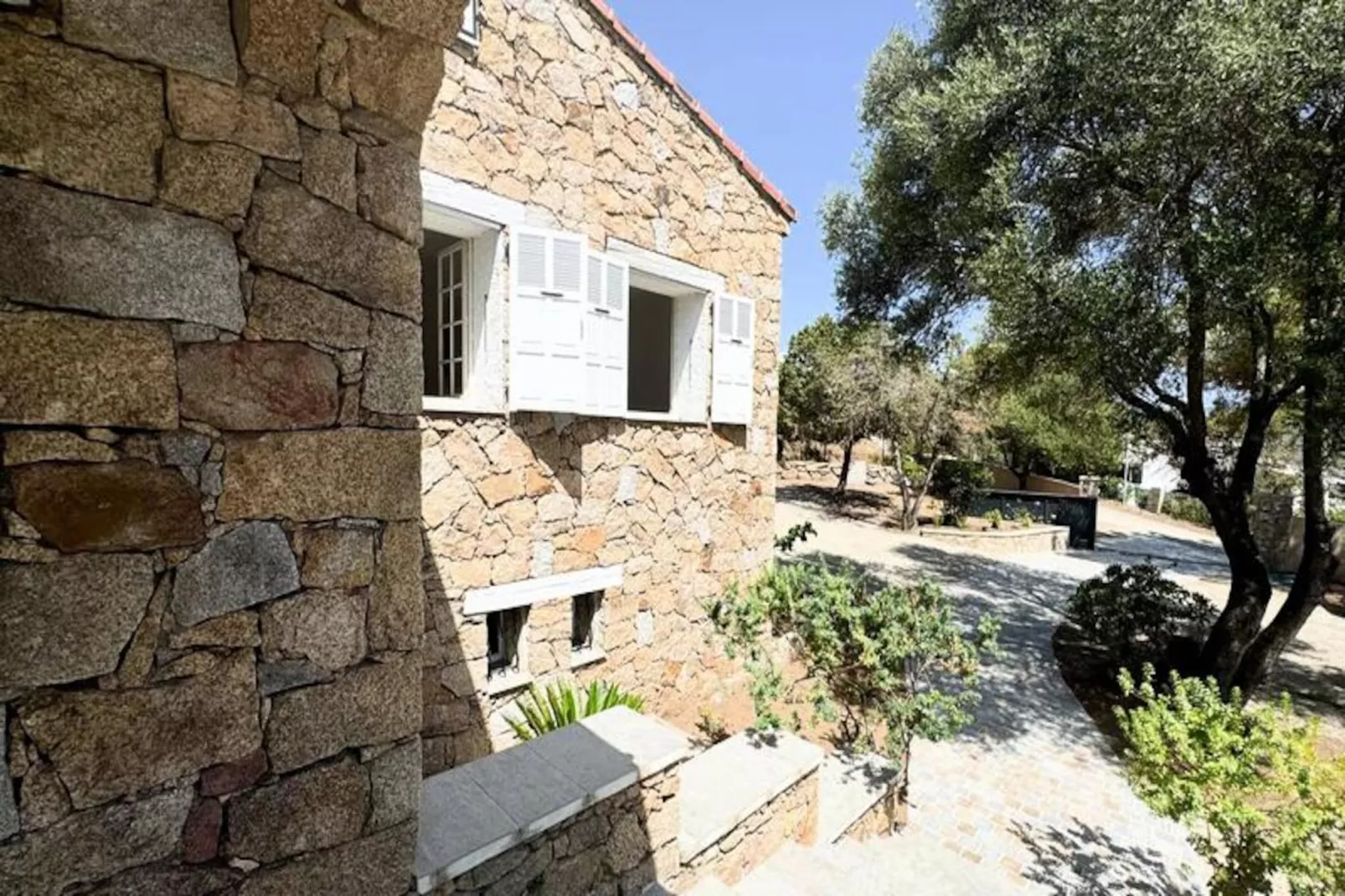 Résidence Tomc001-olmeto-Image-tags.