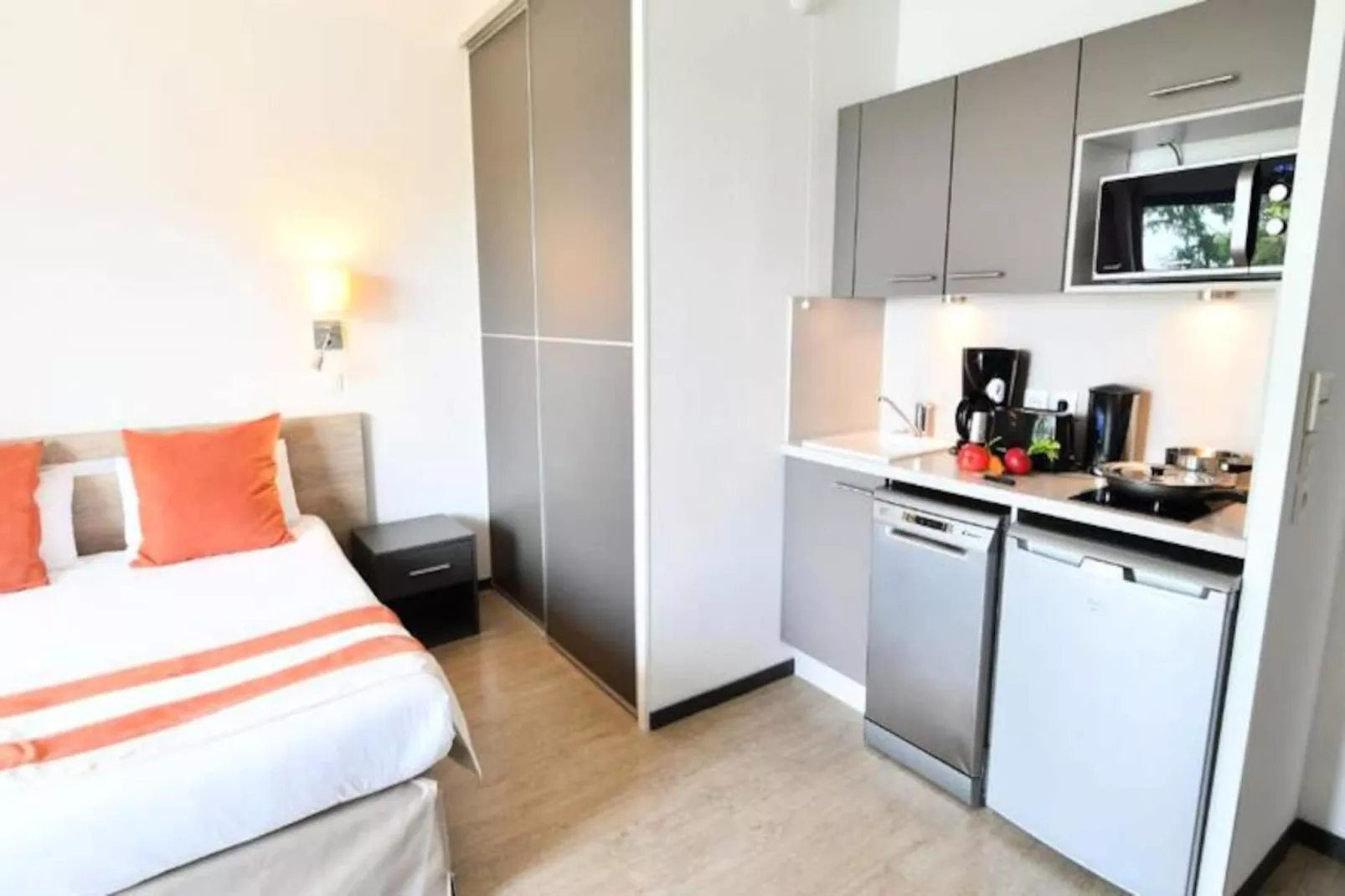 Appart'Hôtel Mer & Golf City Bordeaux Bruges***-Image-tags.