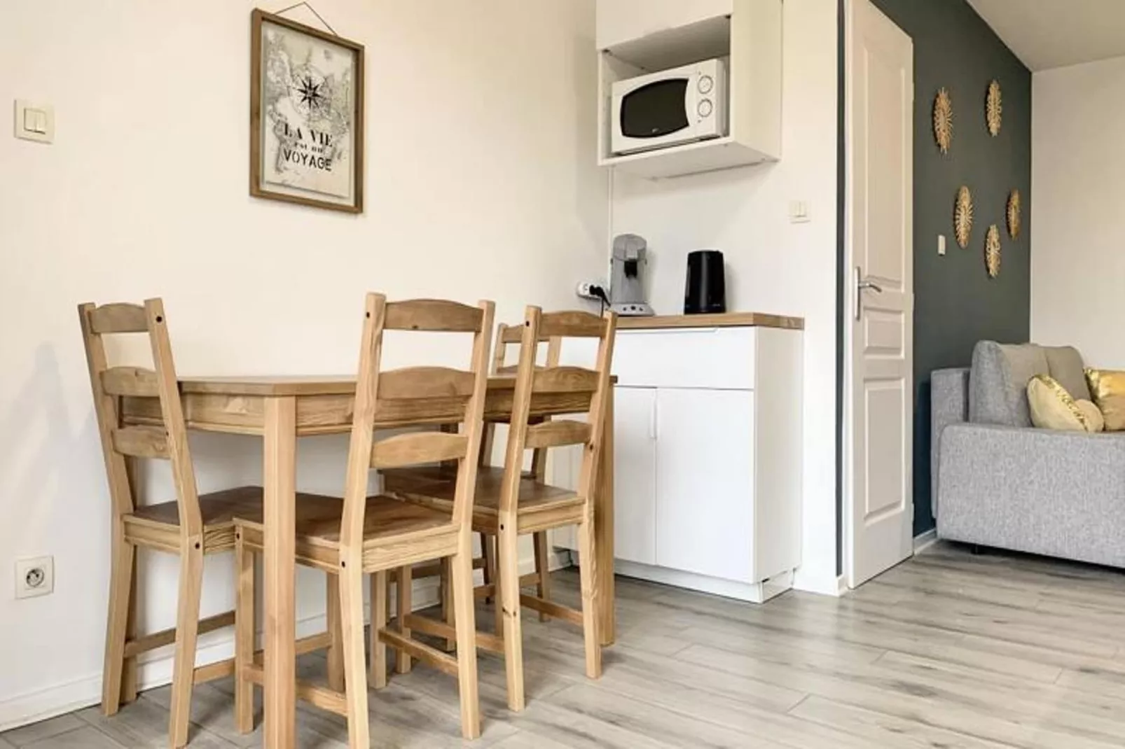 | La Chanson Bleue  💙 | Marcelin Berthelot | Tram-Eetkamer