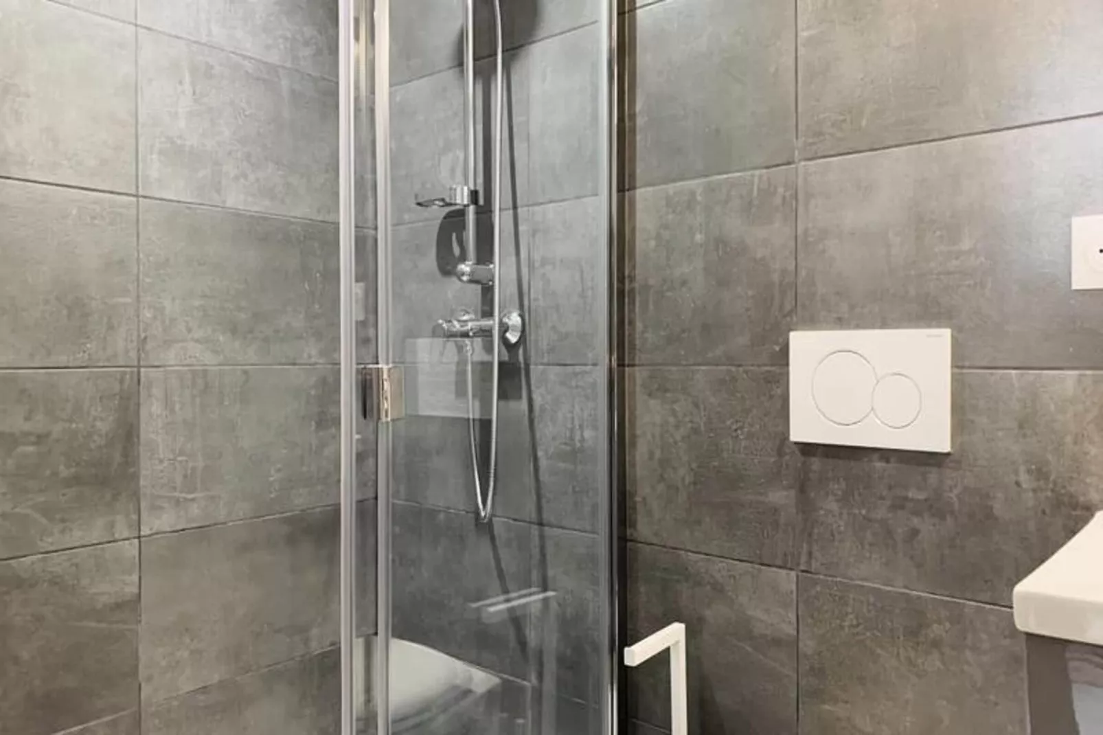 Le Nid Douillet - Studio 🌙-Badkamer