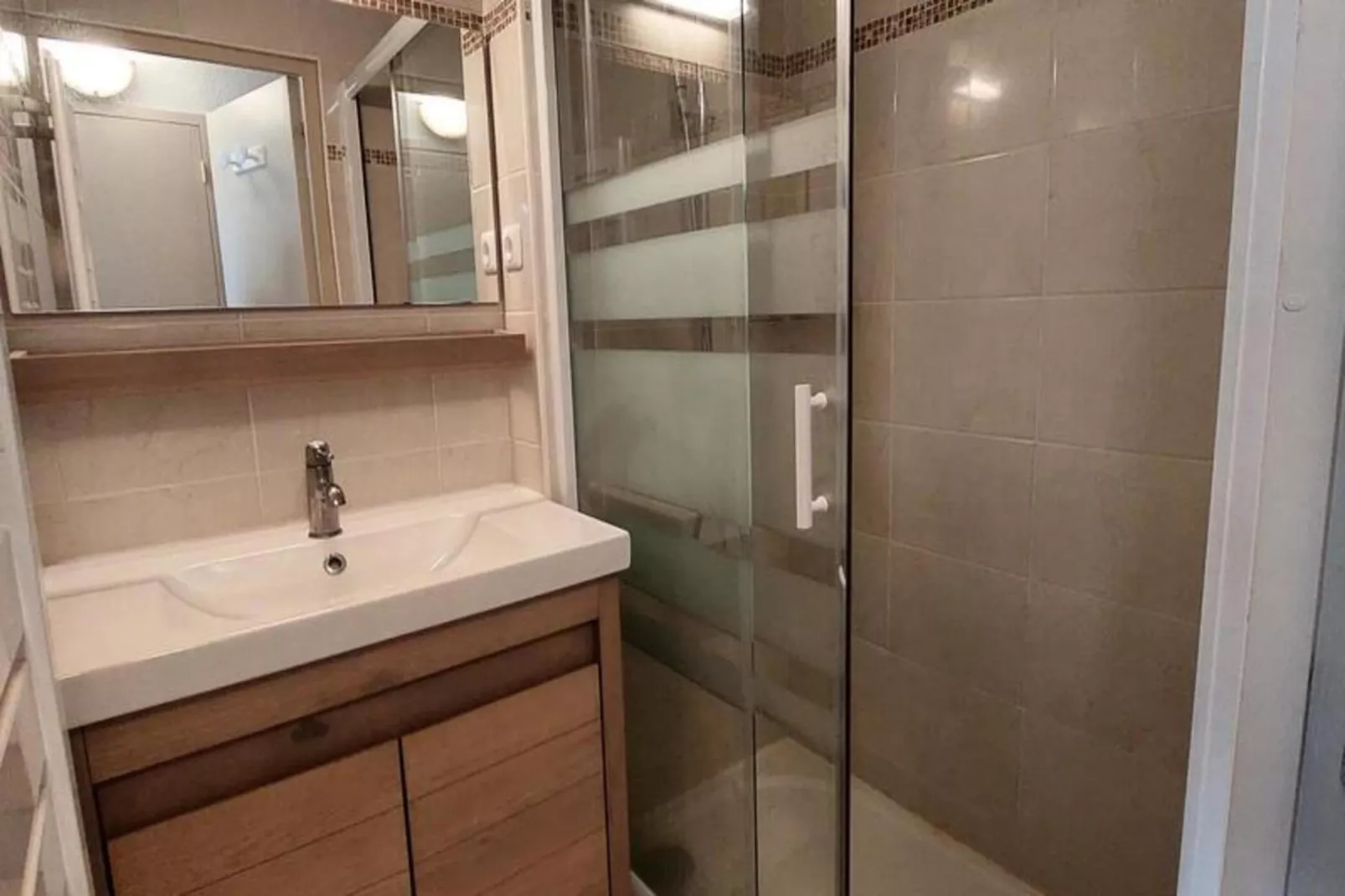 Résidence Ecrins 7-Badkamer