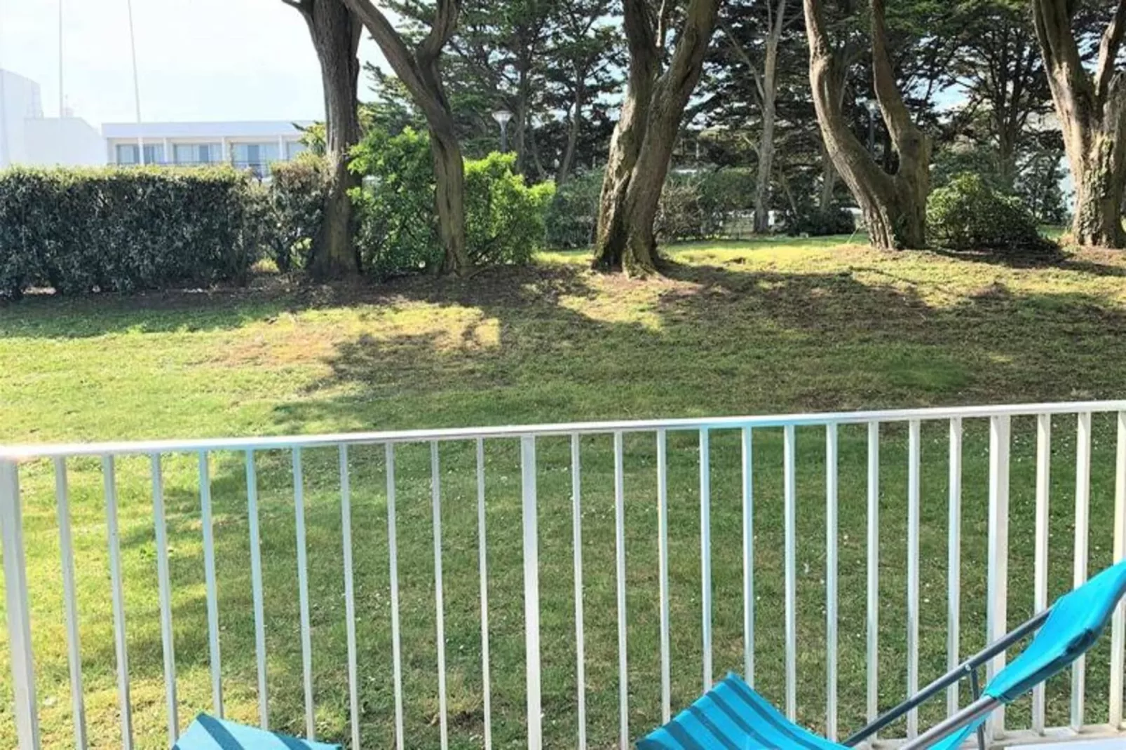 Résidence Goulvars-Uitzicht zomer