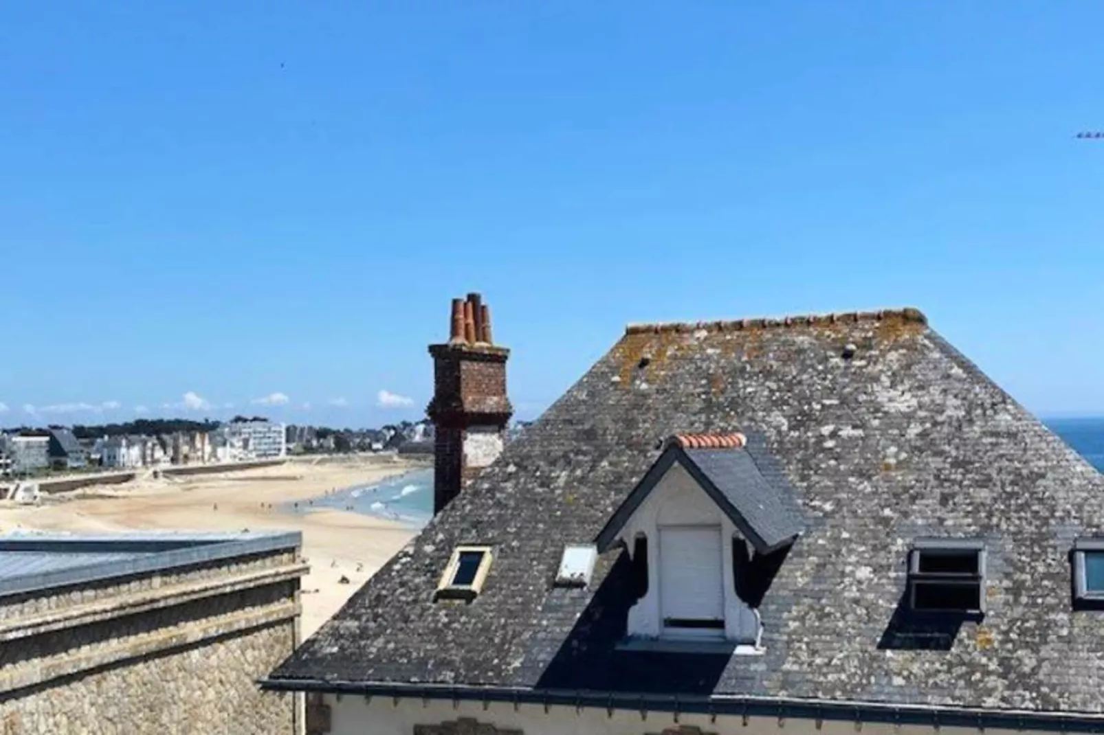 Résidence Hauts Port Maria-Uitzicht zomer