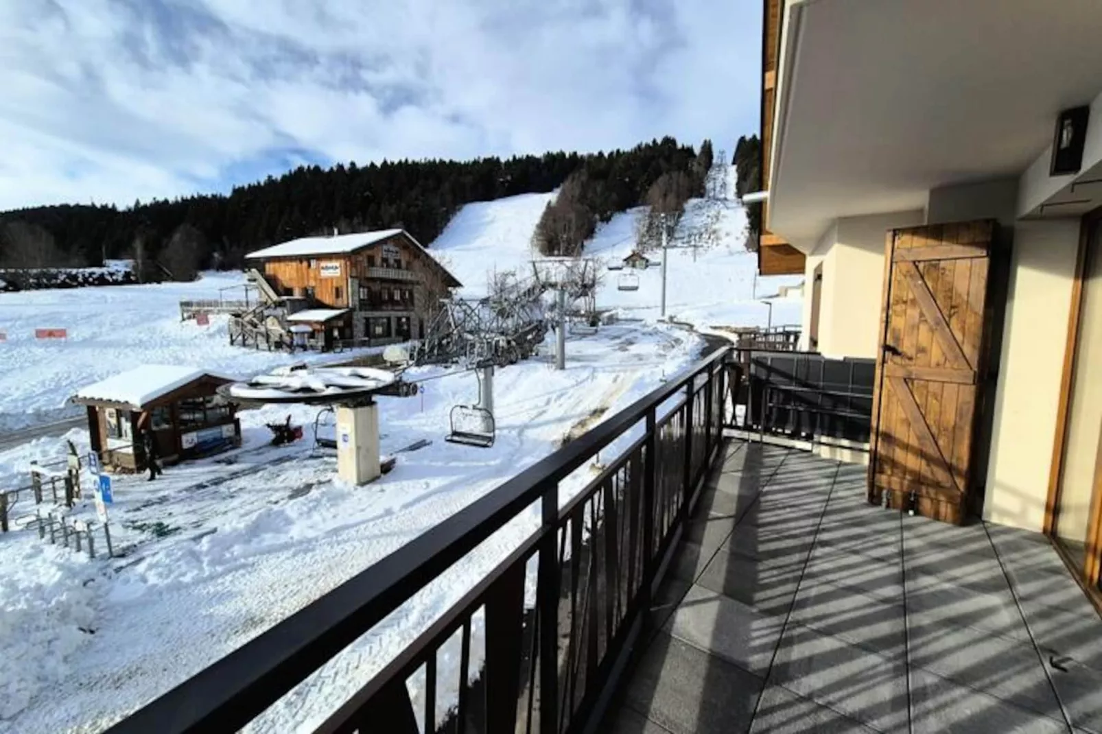 Spacieux Appartement Au Pied Des Pistes-Image-tags.