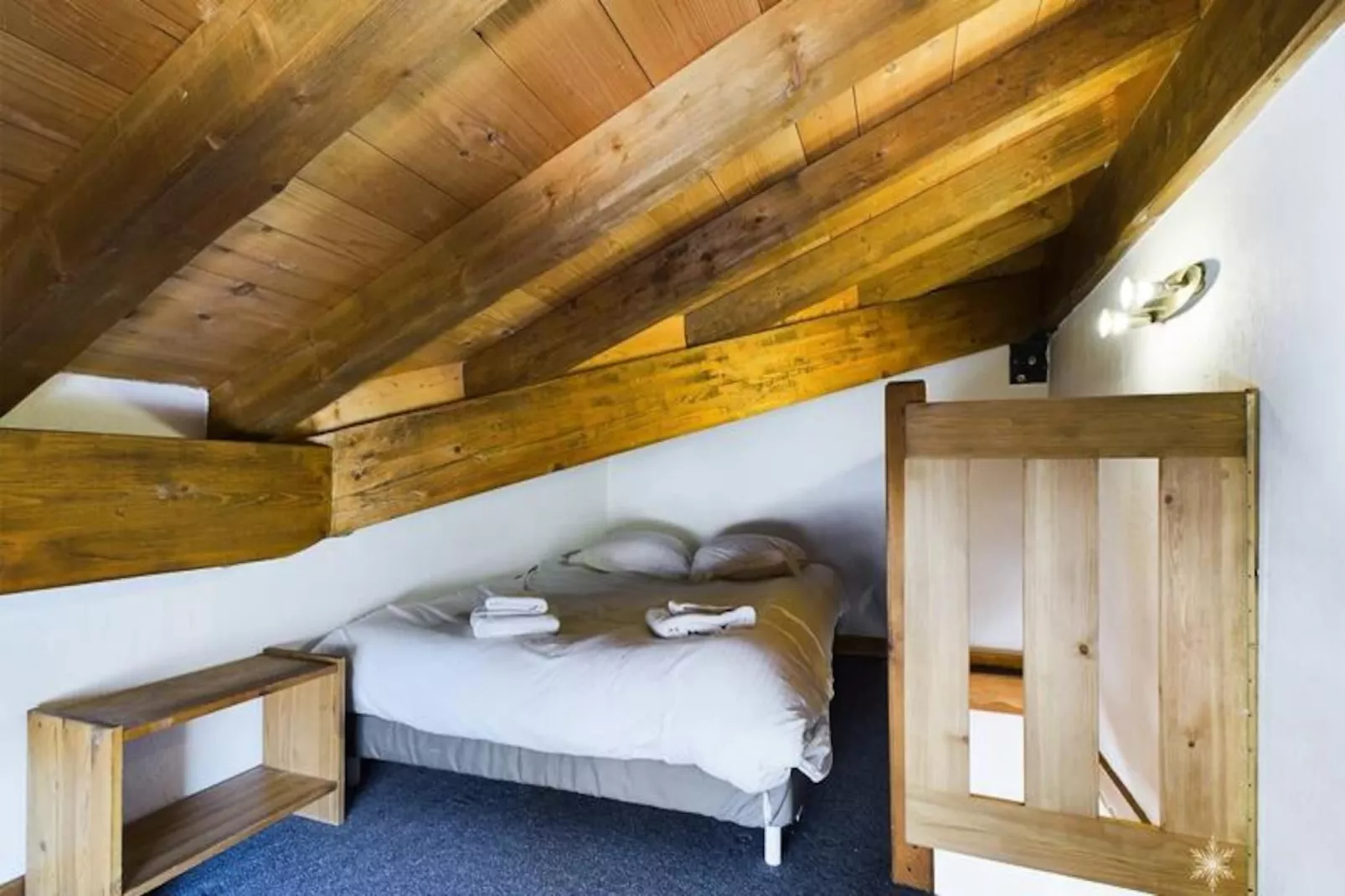 Chalet Le Kandahar-Image-tags.