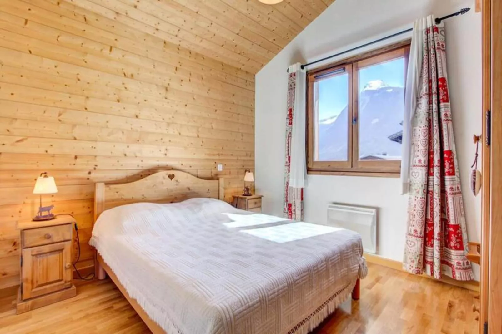 Résidence Les Cesaries - Buitenkant zomer