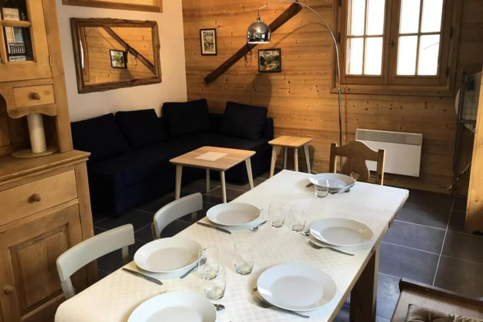 Résidence Cressoua-Buitenkant zomer